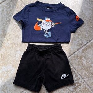 Nike Navy Baseball Graphic Tee & Black Nike Shorts